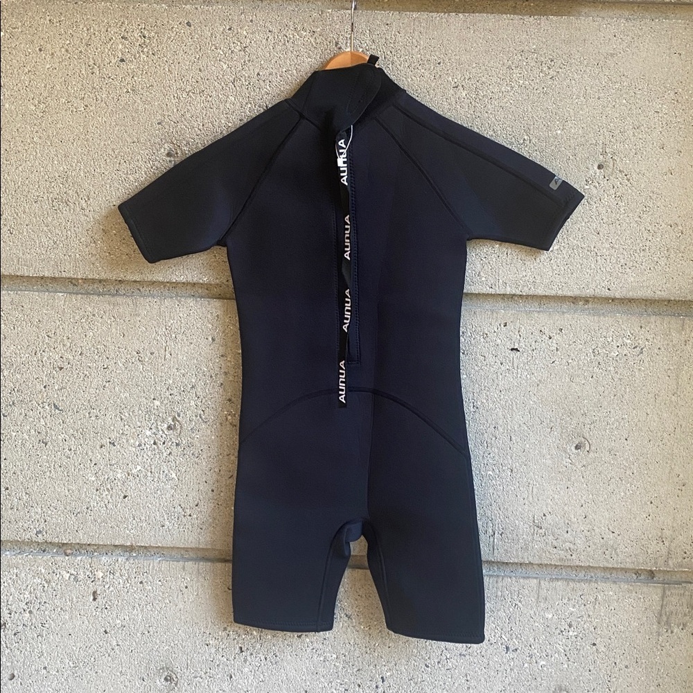 Kids Aunua 3mm Shorty Wetsuit Sz 10 - Picture 4 of 12